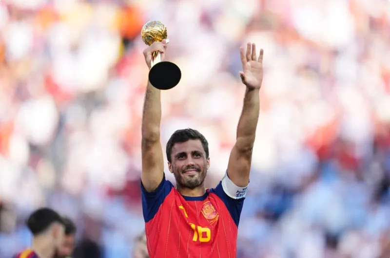 Rodri giành quả bóng vàng giải vô địch bóng đá thế giới 2026
